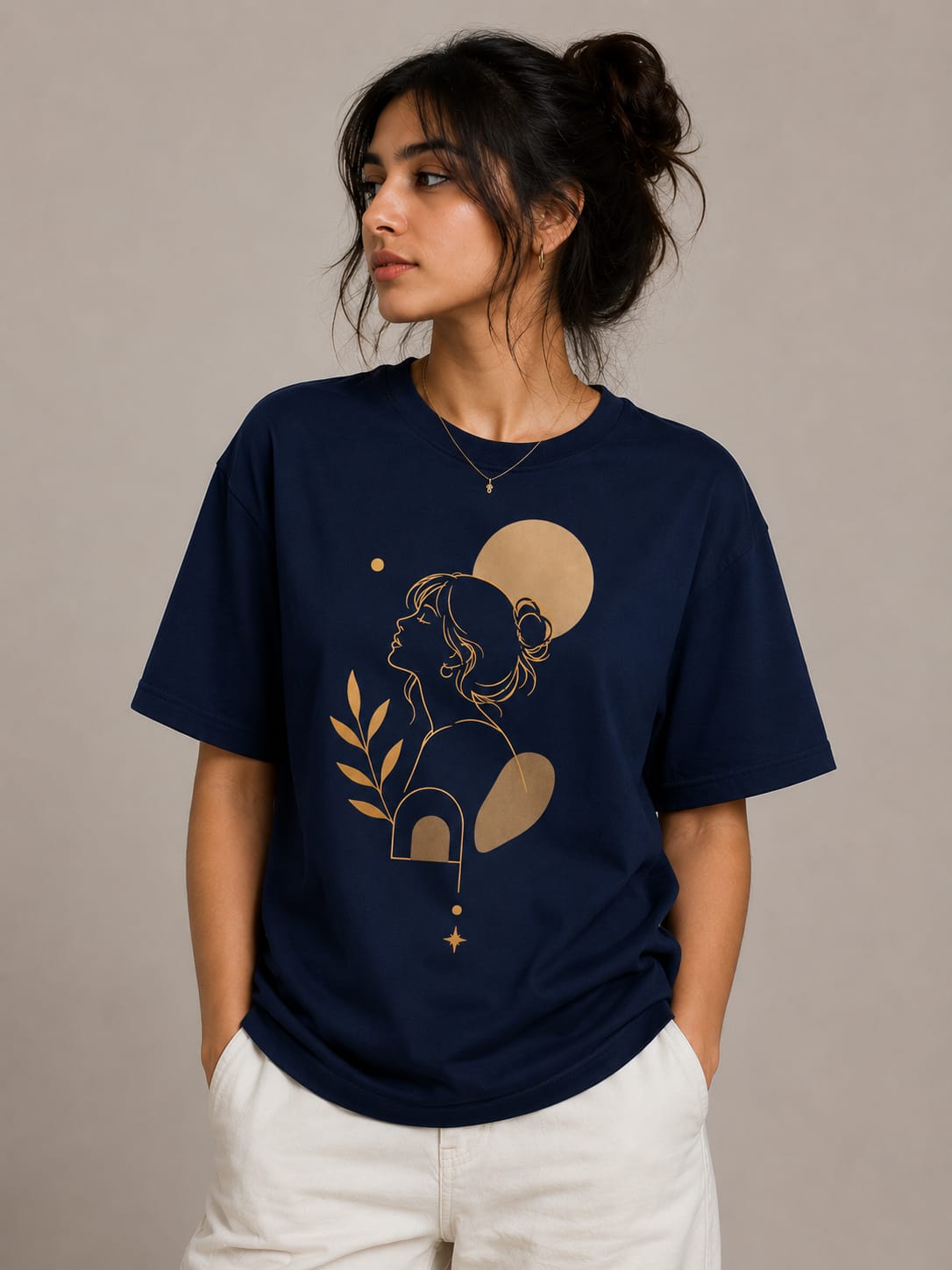 LUNA – Oversized Tee